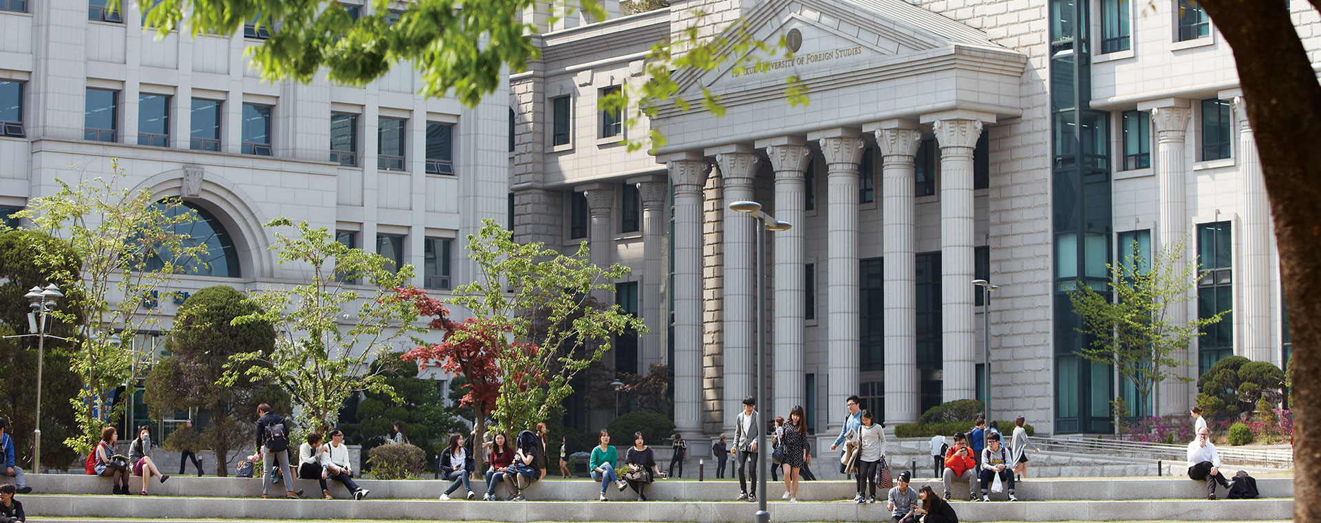 21세기 영어교육을 주도하는 사범대학 영어교육과 DEPARTMENT OF ENGLISH EDUCATION