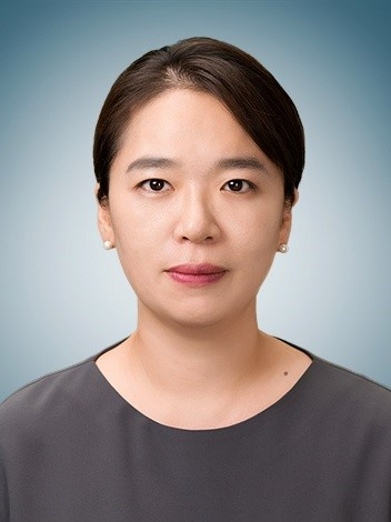 윤주형 사진