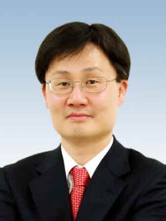 홍종명 교수님 사진