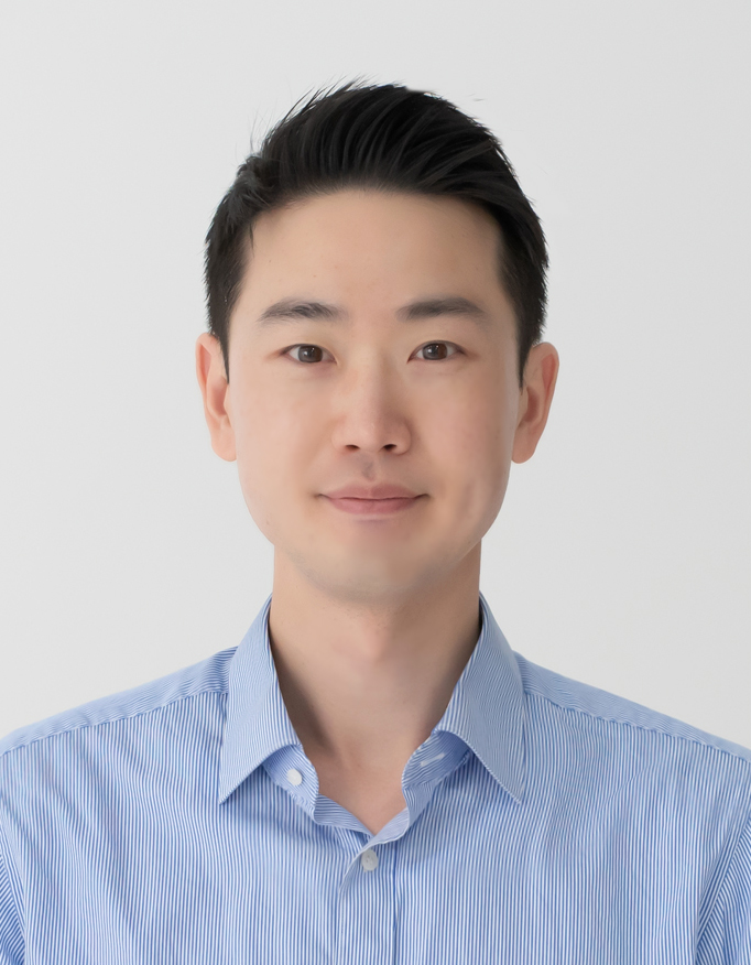 김기동 교수 [주임교수] 사진