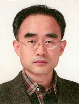 김동식 교수 사진